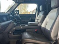Gebraucht Land Rover Defender HSE Dynamic 300 PS (220 kW) 2022 Schwarz SUV