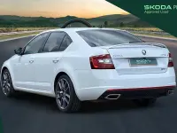 Used Skoda Octavia 180 HP (132 kW) 2018 Moon white metallic Hatchback