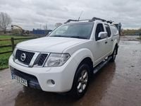 Used Nissan Navara Tekna 188 HP (138 kW) 2014 White Pickup