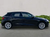 Begagnad Audi A1 Sport 95 HK (69 kW) 2023 Svart SUV