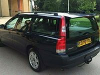 used Volvo V70 2.4