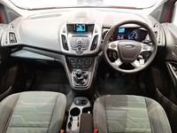 Used Ford Tourneo Titanium 120 HP (88 kW) 2017 Red Estate