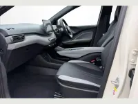 Used BYD Dolphin Active 34 kW (47 HP) 2025 White Hatchback