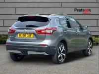 Used Nissan Qashqai Tekna 113 HP (83 kW) 2018 Grey SUV