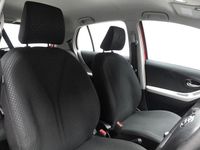 Used Toyota Yaris 101 HP (74 kW) 2011 Red Hatchback