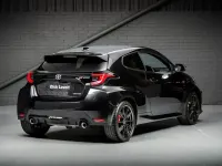 Używany Toyota Yaris 257 KM (189 kW) 2022 Czarny Hatchback