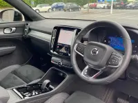 Used Volvo XC40 Plus 197 HP (144 kW) 2024 Red SUV