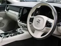 Used Volvo V60 Inscription 350 HP (257 kW) 2022 Estate