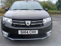 Used Dacia Sandero Lauréate 75 HP (55 kW) 2014 Black Hatchback