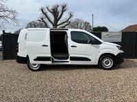 Used Peugeot Partner Premium 131 HP (96 kW) 2023 White MPV