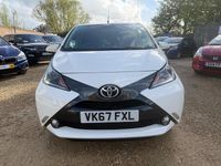 Used Toyota Aygo x-style 68 HP (50 kW) 2017 White Hatchback