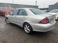 used Mercedes C220 C-ClassCDI Avantgarde SE 4dr Auto