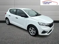 Used Dacia Sandero Essentiel 100 HP (73 kW) 2022 White Hatchback