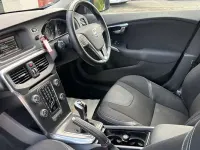 Begagnad Volvo V40 SE 120 HK (88 kW) 2015 Blå Halvkombi