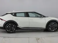 Used Kia EV6 125 kW (170 HP) 2025 White SUV