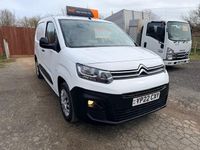 Used Citroën Berlingo 100 HP (73 kW) 2022 White MPV