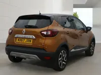 Used Renault Captur Dynamique 90 HP (66 kW) 2017 Orange SUV