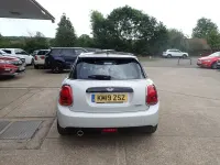 Used Mini Cooper Classic 136 HP (100 kW) 2019 Silver Hatchback