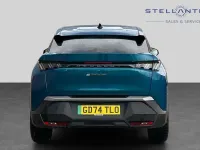 Used Peugeot e-3008 Allure 152 kW (207 HP) 2025 Blue SUV