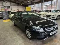 Usado Mercedes C200 SE 184 CV (135 kW) 2017 Negro Berlina