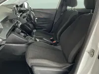 Used Peugeot 2008 Active Premium 110 HP (80 kW) 2022 White SUV