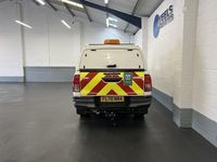 Used Toyota HiLux Active 150 HP (110 kW) 2020 White Pickup