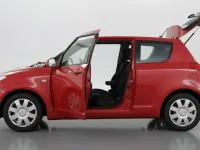 Used Suzuki Swift SZ3 92 HP (67 kW) 2010 Red Hatchback