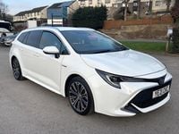 Used Toyota Corolla 122 HP (89 kW) 2021 White Estate