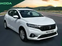Used Dacia Sandero Comfort 90 HP (66 kW) 2022 White Hatchback