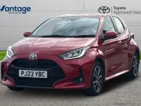 Used Toyota Yaris Design 113 HP (83 kW) 2023 Red Hatchback