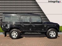 Used Land Rover Defender 122 HP (89 kW) 2009 Black Estate