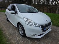 Used Peugeot 208 Allure 2014 White Hatchback