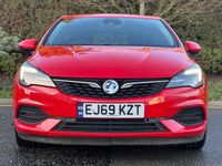 Used Vauxhall Astra SRi 145 HP (106 kW) 2019 Red Hatchback