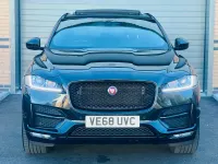 Second-hand Jaguar F-Pace R-Sport 180 CP (132 kW) 2018 Negru SUV