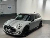 Usado Mini Clubman 136 CV (100 kW) 2018 Plateado Familiar