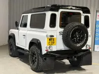 Used Land Rover Defender 122 HP (89 kW) 2011 White Hatchback