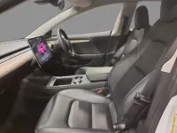 Używany Tesla Model 3 Standard Range 52 kW (72 KM) 2022 Biały Sedan/Limuzyna