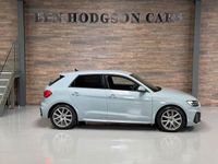 Usado Audi A1 Sportback S-Line 110 HP (80 kW) 2023 Cinzento Citadino