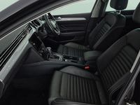 Used VW Passat SEL 150 HP (110 kW) 2023 Estate