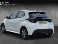 Used Toyota Yaris 116 HP (85 kW) 2024 White Hatchback