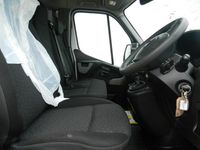 Used Vauxhall Movano 130 HP (95 kW) 2018 White MPV