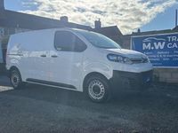 Used Citroën Dispatch 142 HP (104 kW) 2022 White MPV