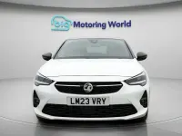 Begagnad Vauxhall Corsa Ultimate 101 HK (74 kW) 2023 Vit Halvkombi