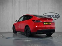Used Tesla Model Y Long Range AWD 378 kW (514 HP) 2022 Red SUV
