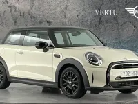 Used Mini Cooper Classic 136 HP (100 kW) 2021 White Hatchback