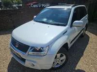 Used Suzuki Grand Vitara SZ5 2011 White SUV