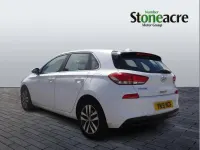 Used Hyundai i30 SE 120 HP (88 kW) 2019 White Hatchback
