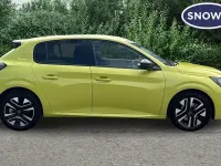 Used Peugeot 208 Allure 101 HP (74 kW) 2025 Yellow Hatchback