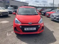 Used Hyundai i10 Premium 87 HP (63 kW) 2018 Red Hatchback