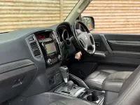 Used Mitsubishi Shogun 197 HP (144 kW) 2015 Grey SUV